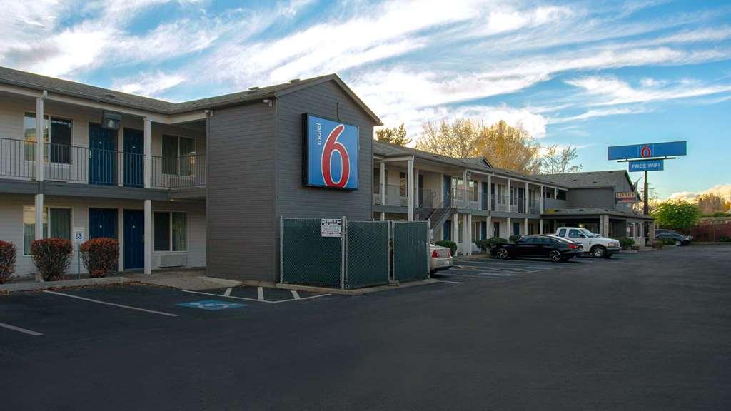 Motel 6-Yakima, Wa - Downtown Luaran gambar