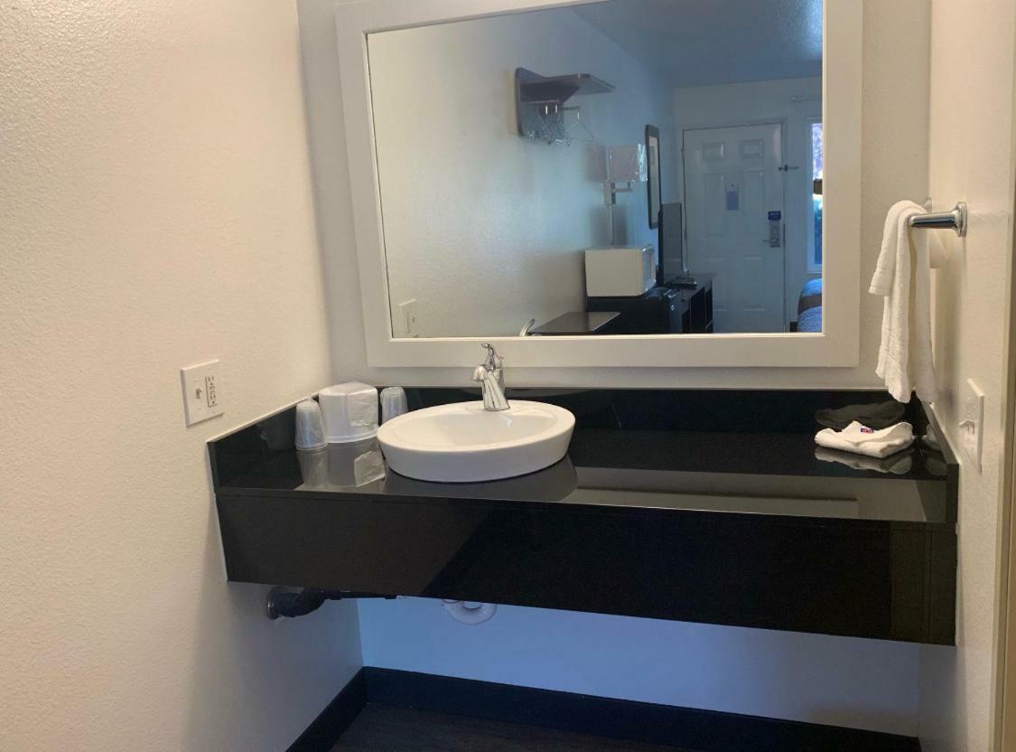 Motel 6-Yakima, Wa - Downtown Luaran gambar